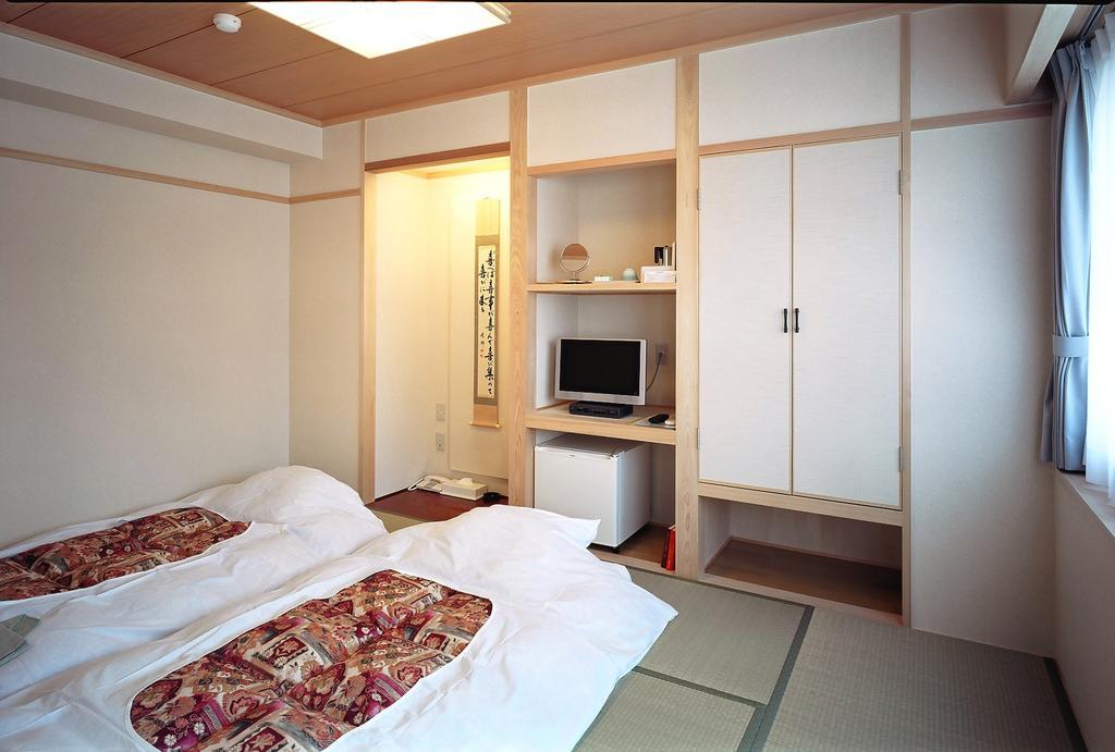Kochi Ryoma Hotel Екстериор снимка